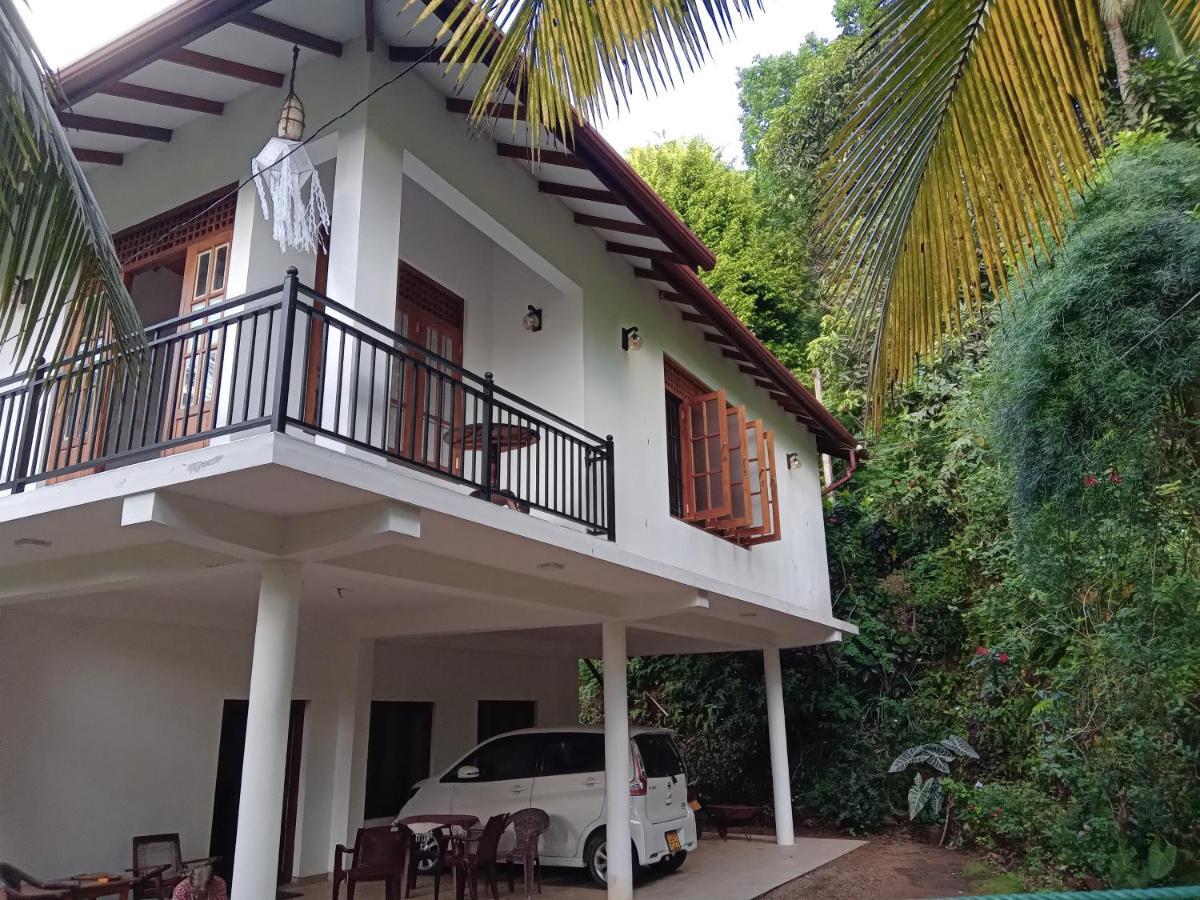 Jungle Village Homestay Пиннавела Экстерьер фото