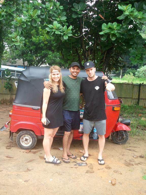 Jungle Village Homestay Пиннавела Экстерьер фото
